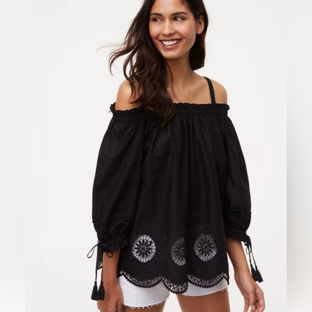 Loft Cold Shoulder Top Cutout Design Sz S eggplant color